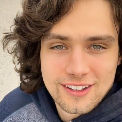 Egam, 19950110, Abancay, Apurímac, Peru Egam, 19950110, Abancay, Apurímac, Peru