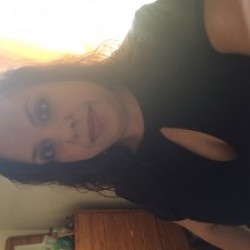 aangie40, Carson, United States