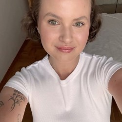 Katehattie, 19920810, Aquebogue, New York, United States Katehattie, 19920810, Aquebogue, New York, United States