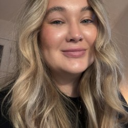 Vanessawarner, 19940111, Cabazon, California, United States Vanessawarner, 19940111, Cabazon, California, United States