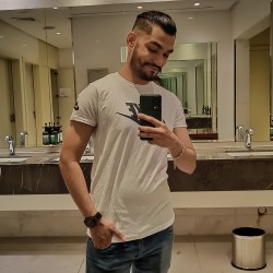 Aaki311, 19970805, Dubai, Dubai, United Arab Emirates Aaki311, 19970805, Dubai, Dubai, United Arab Emirates