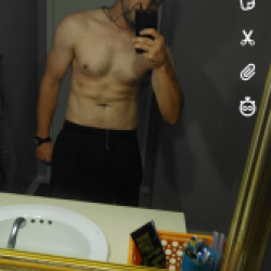 SLREYES, Santa Clarita, United States