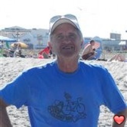 bobhawk55, Cedar Rapids, United States